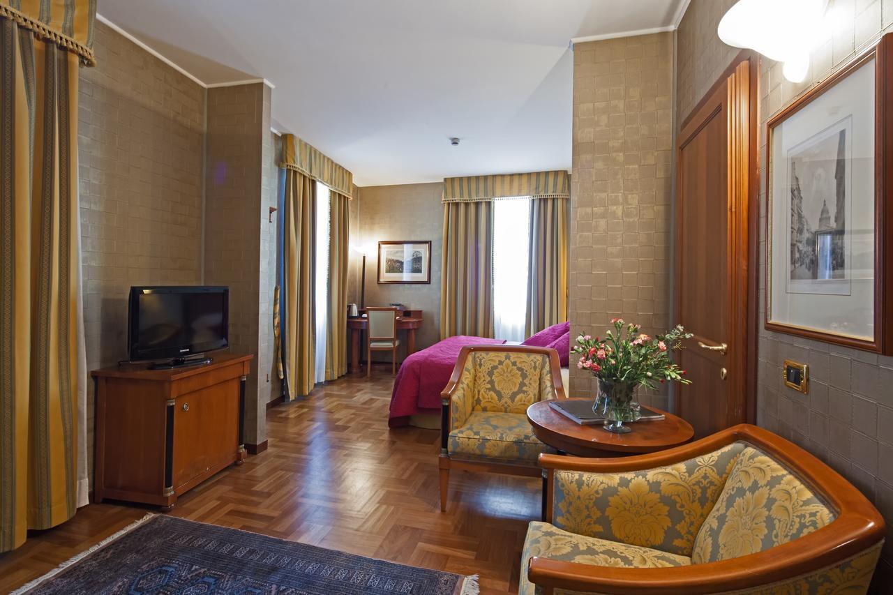 Hotel Palazzo Lovera Cuneo Eksteriør bilde